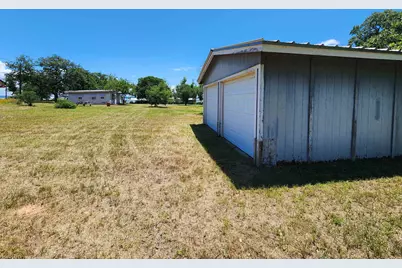 1011 Pebble Drive, Buchanan Dam, TX 78609 - Photo 11