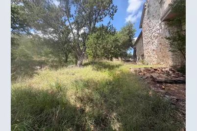 609 Mountain Leather, Horseshoe Bay, TX 78657 - Photo 13
