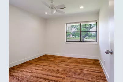 109 Sundown Trl, Marble Falls, TX 78654 - Photo 23