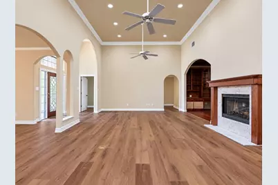 415 St Andrews Street, Meadowlakes, TX 78654 - Photo 5