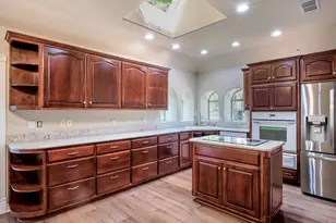 415 St Andrews St, Meadowlakes, TX 78654 - Photo 9