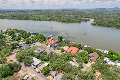 121 Hidden Oaks Drive, Kingsland, TX 78639 - Photo 13