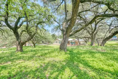 121 Hidden Oaks Drive, Kingsland, TX 78639 - Photo 9