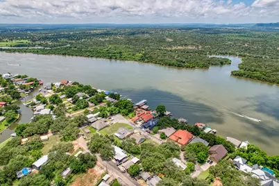 121 Hidden Oaks Drive, Kingsland, TX 78639 - Photo 15