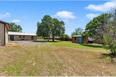 115 Leo Lane, Buchanan Dam, TX 78609 - Photo 37