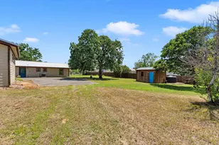 115 Leo Ln, Buchanan Dam, TX 78609 - Photo 37