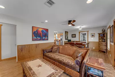 115 Leo Lane, Buchanan Dam, TX 78609 - Photo 15