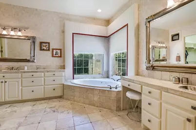 84 Applehead Island Dr., Horseshoe Bay, TX 78657 - Photo 21