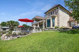 84 Applehead Island Dr, Horseshoe Bay, TX 78657 - Photo 15