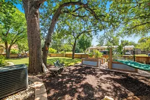 508 S Vandeveer St, Burnet, TX 78611 - Photo 21