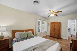 508 S Vandeveer St, Burnet, TX 78611 - Photo 17