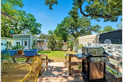 508 S Vandeveer St, Burnet, TX 78611 - Photo 7