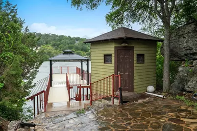 309 Cliff Circle, Marble Falls, TX 78654 - Photo 23