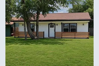 6811 River Oaks Drive, Kingsland, TX 78639 - Photo 1