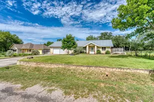 215 McGee Trail, Kingsland, TX 78639 - Photo 5