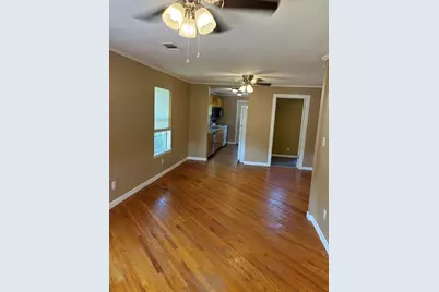 301 N Rhomberg, Burnet, TX 78611 - Photo 5