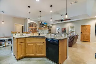 705 Woodland Park Dr, Marble Falls, TX 78654 - Photo 9