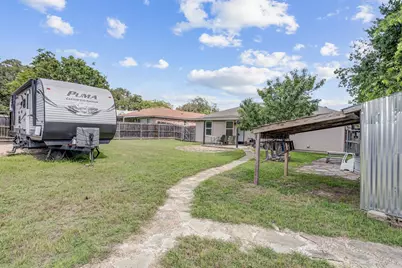 600 E Pecan Street, Burnet, TX 78611 - Photo 35