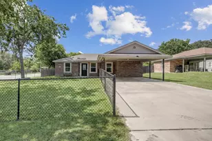 600 E Pecan St, Burnet, TX 78611 - Photo 3