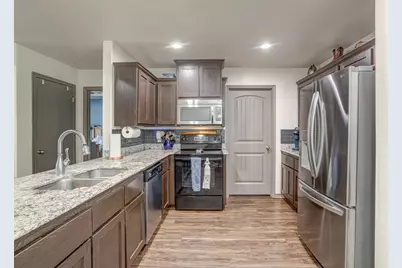 600 E Pecan Street, Burnet, TX 78611 - Photo 17