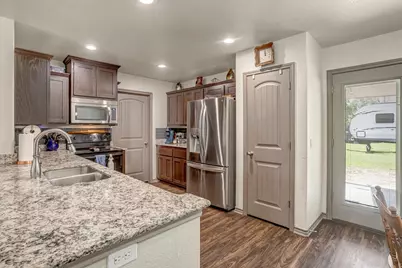 600 E Pecan Street, Burnet, TX 78611 - Photo 15