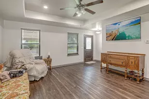 600 E Pecan St, Burnet, TX 78611 - Photo 9
