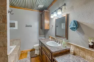 1221 Longhorn, Burnet, TX 78611 - Photo 23