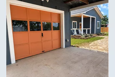 705 Flag Street, Llano, TX 78643 - Photo 9