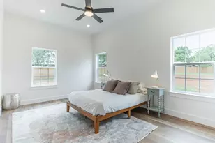 705 Flag St, Llano, TX 78643 - Photo 29