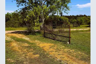 206 Thurman Loop, Llano, TX 78643 - Photo 17
