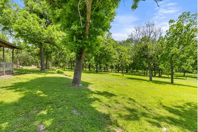1242 Ervendberg Avenue, New Braunfels, TX 78130 - Photo 13