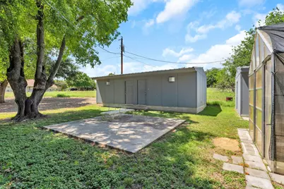 1803 Bluebonnet, Kingsland, TX 78639 - Photo 29