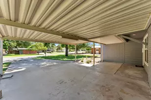 1803 Bluebonnet, Kingsland, TX 78639 - Photo 33