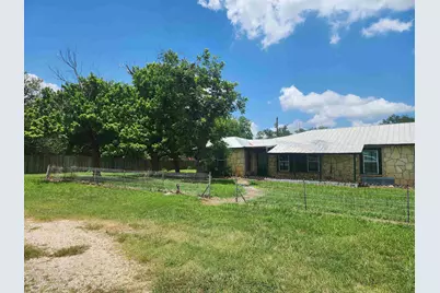421 E Fm 501, Cherokee, TX 76832 - Photo 3