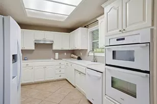 21 Augusta Dr, Meadowlakes, TX 78654 - Photo 9