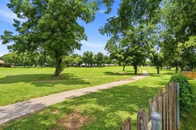 21 Augusta Drive, Meadowlakes, TX 78654 - Photo 23