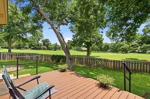 21 Augusta Dr, Meadowlakes, TX 78654 - Photo 1