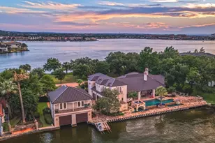 113 Estate Dr, Horseshoe Bay, TX 78657 - Photo 1