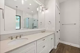 215 Mountain Home, Horseshoe Bay, TX 78657 - Photo 11