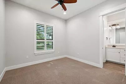 215 Mountain Home, Horseshoe Bay, TX 78657 - Photo 15