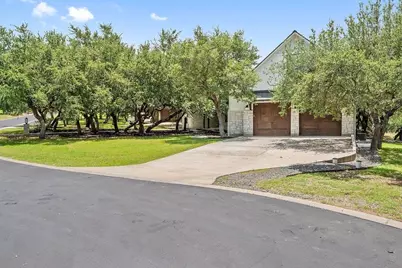 215 Mountain Home, Horseshoe Bay, TX 78657 - Photo 27