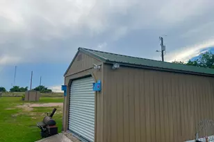 1605 Co Rd 210, Bertram, TX 78605 - Photo 19