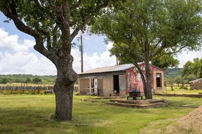 3255 Cr 435, Cherokee, TX 76832 - Photo 13
