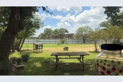 445 Wood  Forest Dr, Kingsland, TX 78639 - Photo 3