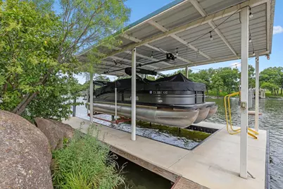 806 Clen Oaks Pkwy, Burnet, TX 78611 - Photo 31