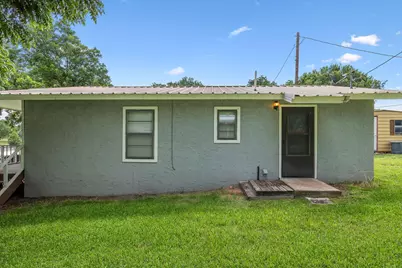 806 Clen Oaks Pkwy, Burnet, TX 78611 - Photo 17