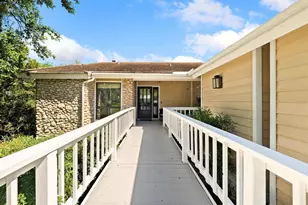 310 Dogie Dr, Horseshoe Bay, TX 78657 - Photo 3