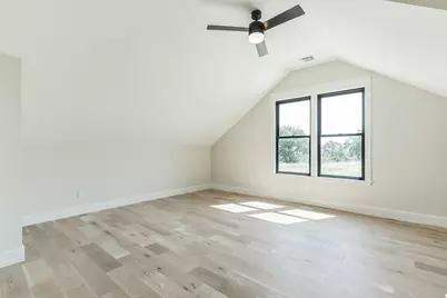 707 Broken Hls Drive, Horseshoe Bay, TX 78657 - Photo 27