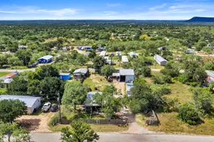 813 Odessa St, Kingsland, TX 78639 - Photo 19