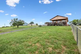 926 Sandy Mountain Dr, Sunrise Beach, TX 78643 - Photo 31